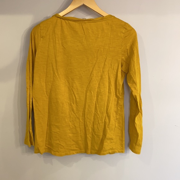Esprit long sleeve. Mustard yellow colour - Picture 2 of 4